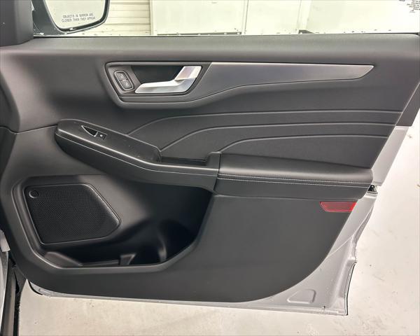 new 2025 Ford Escape PHEV car