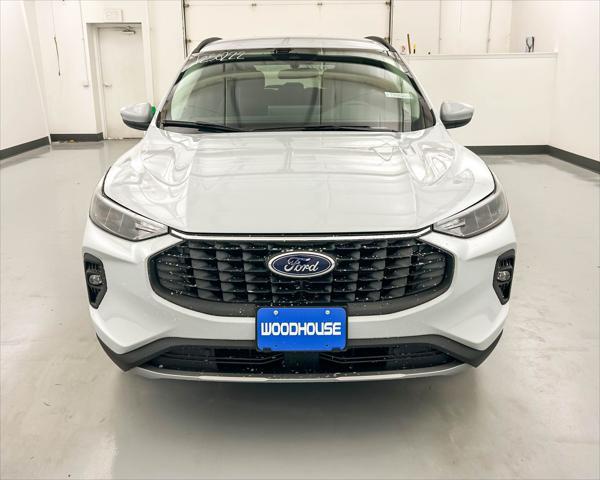 new 2025 Ford Escape PHEV car