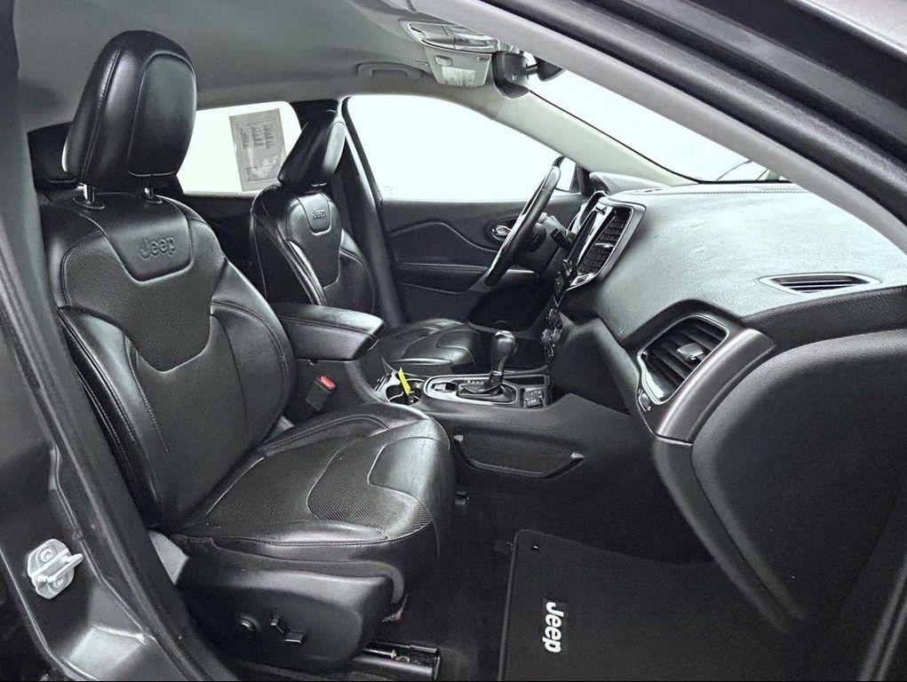 used 2019 Jeep Cherokee car, priced at $12,839