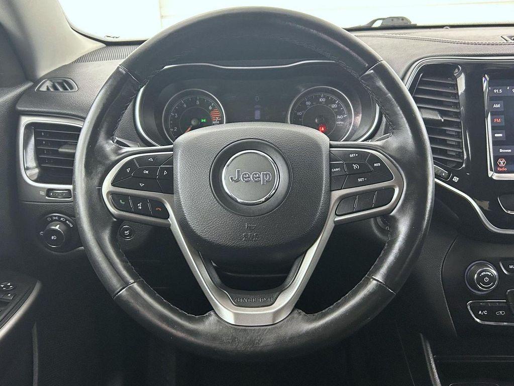 used 2019 Jeep Cherokee car, priced at $12,839