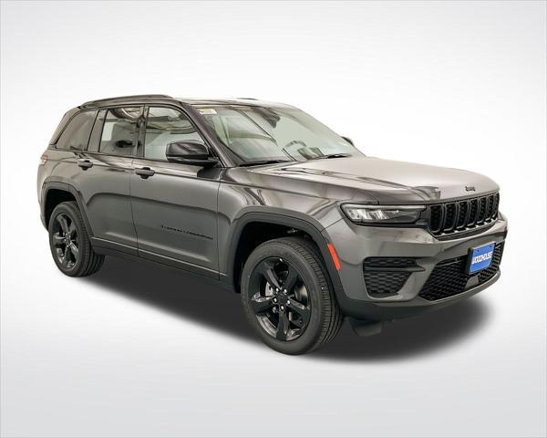 new 2025 Jeep Grand Cherokee car, priced at $43,661