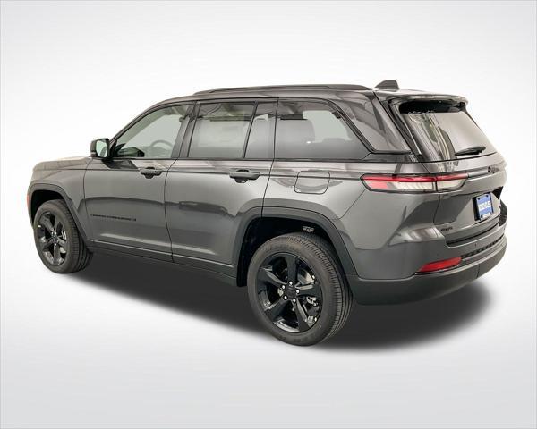 new 2025 Jeep Grand Cherokee car, priced at $43,661