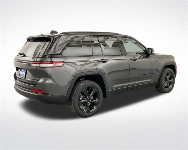 new 2025 Jeep Grand Cherokee car, priced at $43,661