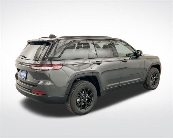 new 2025 Jeep Grand Cherokee car, priced at $42,181