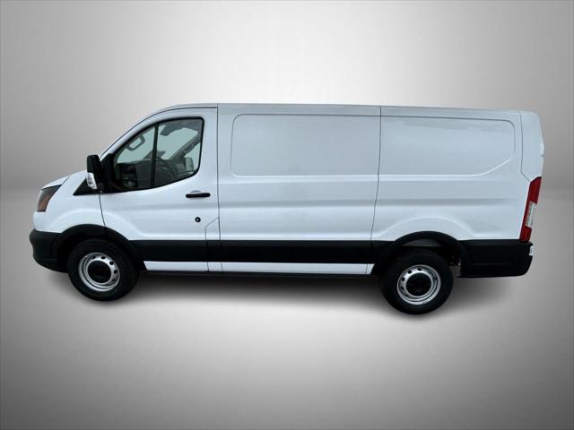 new 2025 Ford Transit-150 car