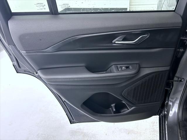 new 2025 Jeep Grand Cherokee car, priced at $44,403