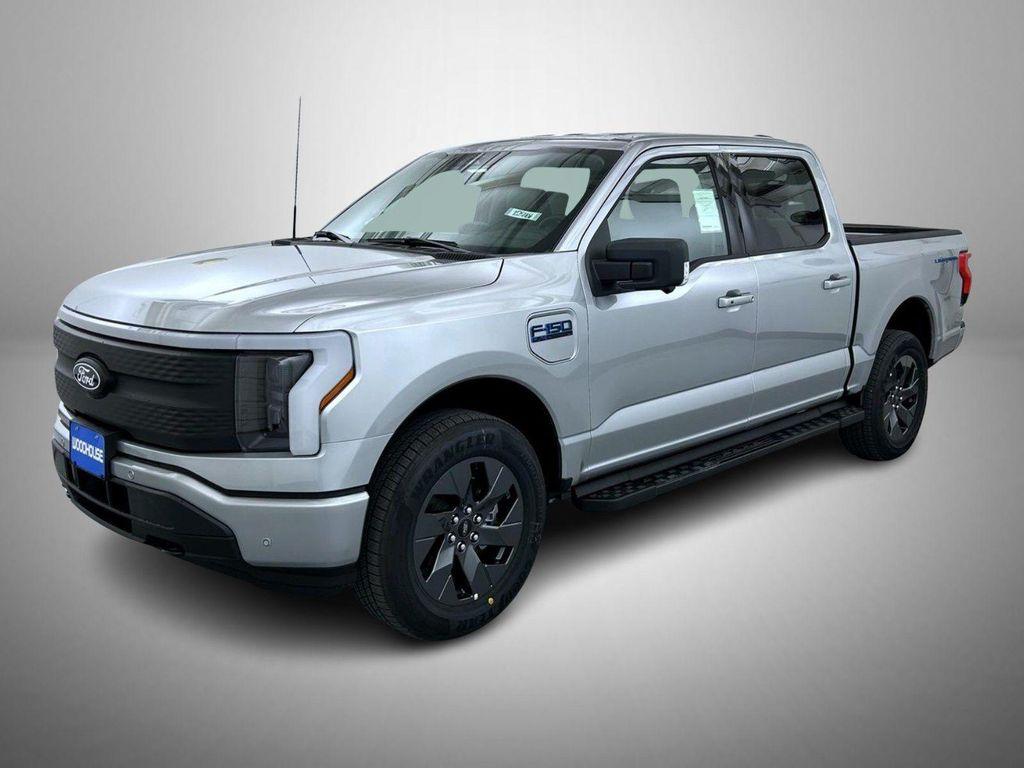 new 2025 Ford F-150 Lightning car