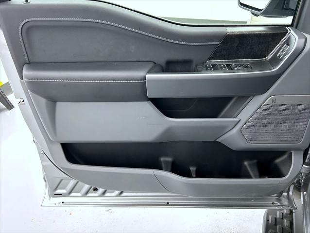 new 2025 Ford F-150 Lightning car