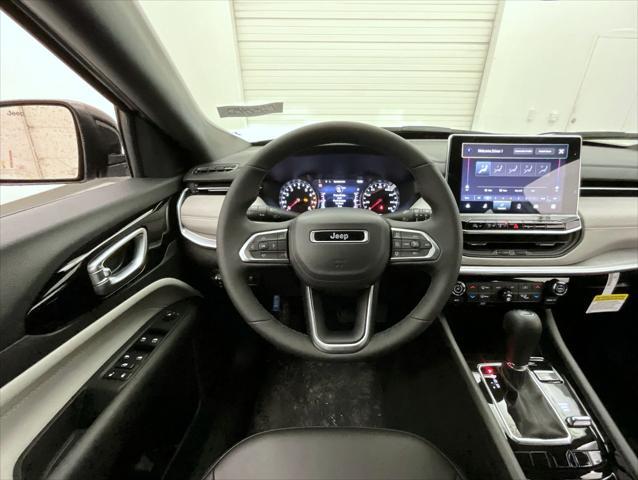 new 2025 Jeep Compass car, priced at $31,423