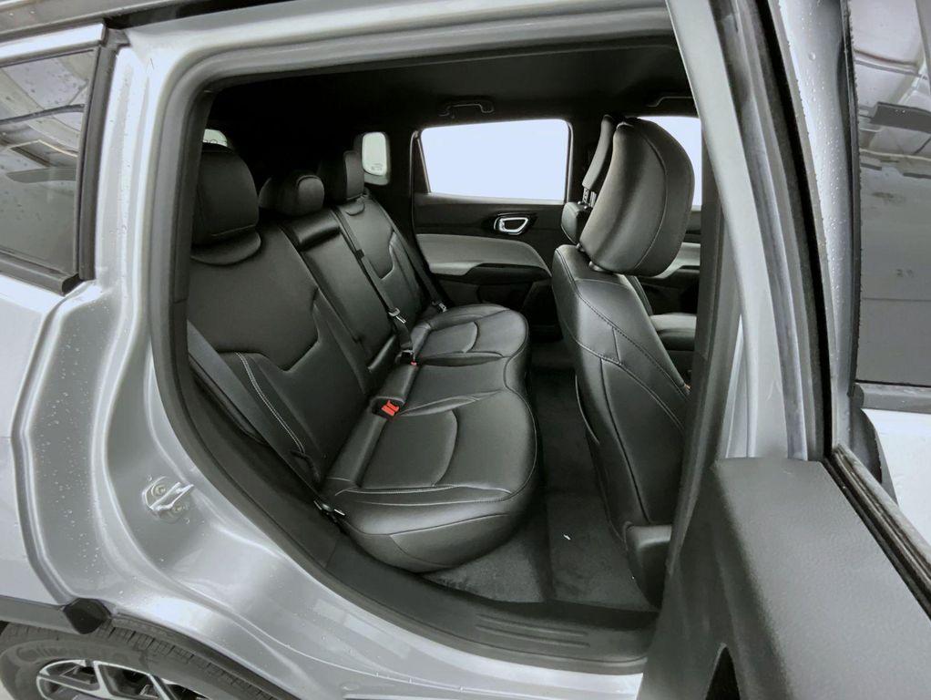 new 2025 Jeep Compass car, priced at $28,423