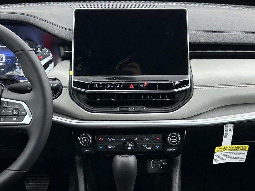 new 2026 Jeep Compass car, priced at $33,425