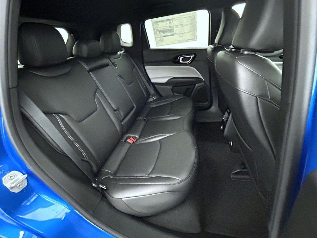 new 2026 Jeep Compass car, priced at $33,425