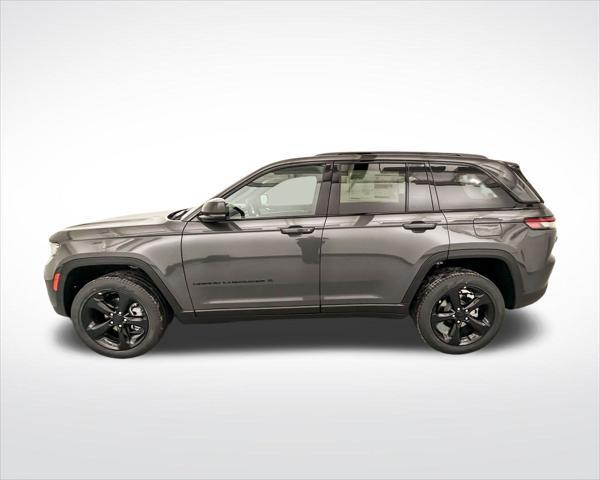 new 2025 Jeep Grand Cherokee car, priced at $42,346