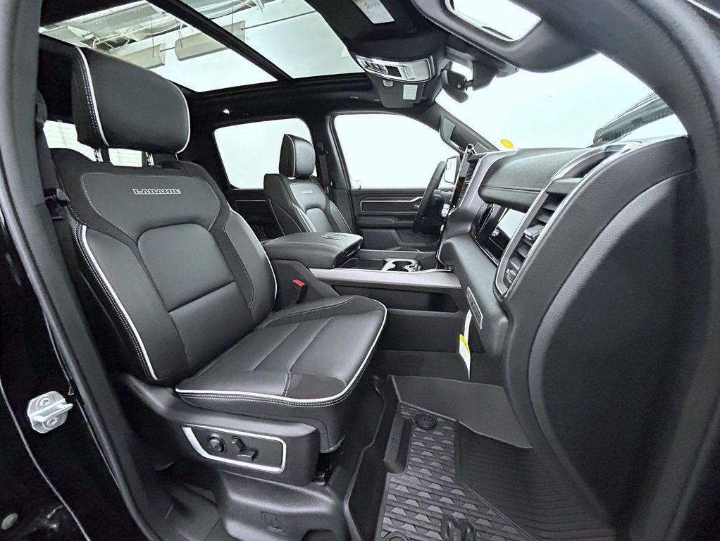 new 2025 Ram 1500 car, priced at $64,860