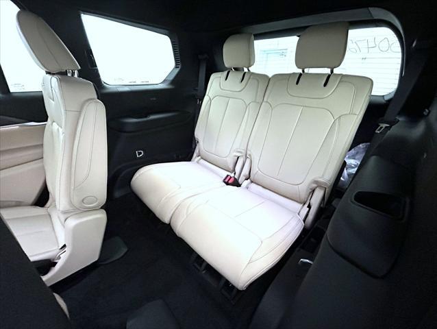 new 2025 Jeep Grand Cherokee L car, priced at $44,056