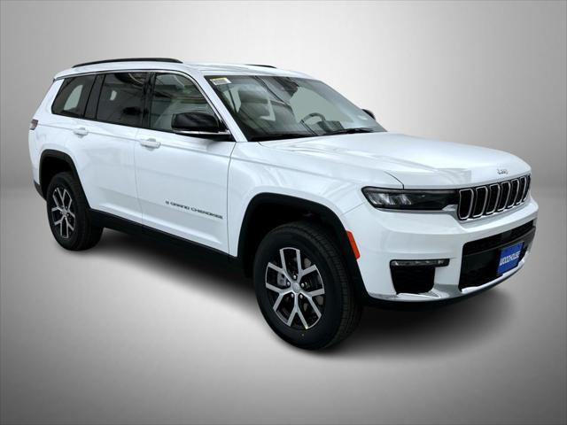 new 2025 Jeep Grand Cherokee L car, priced at $44,056
