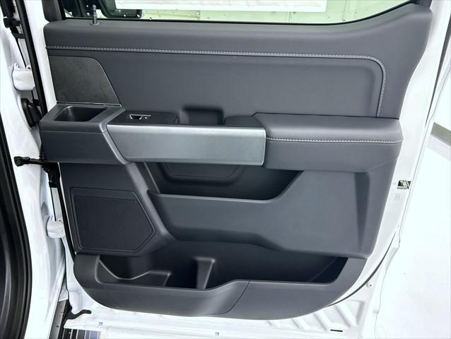 new 2025 Ford F-150 car