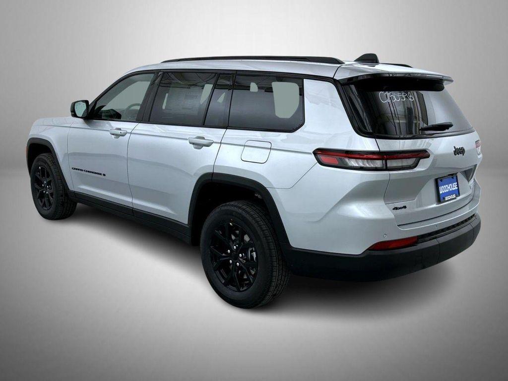 new 2025 Jeep Grand Cherokee L car, priced at $44,871