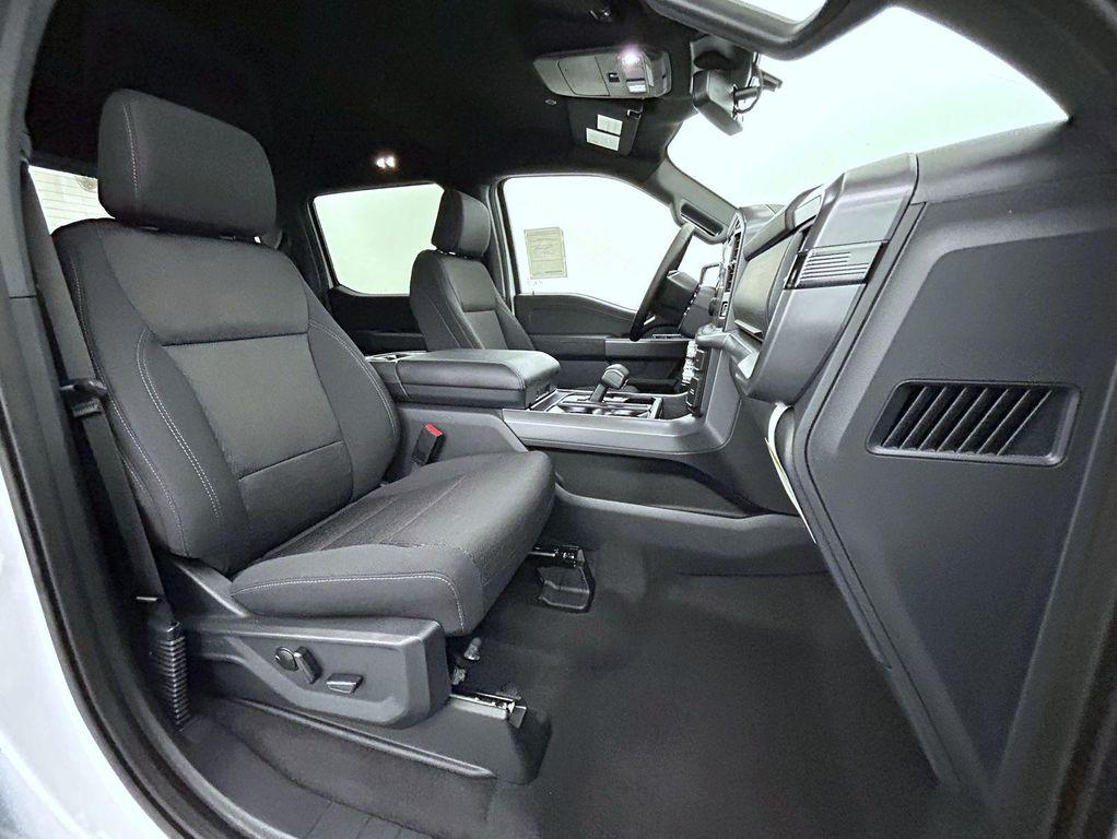 new 2025 Ford F-150 car