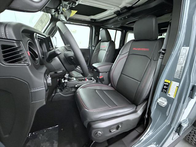 new 2025 Jeep Wrangler car, priced at $69,252