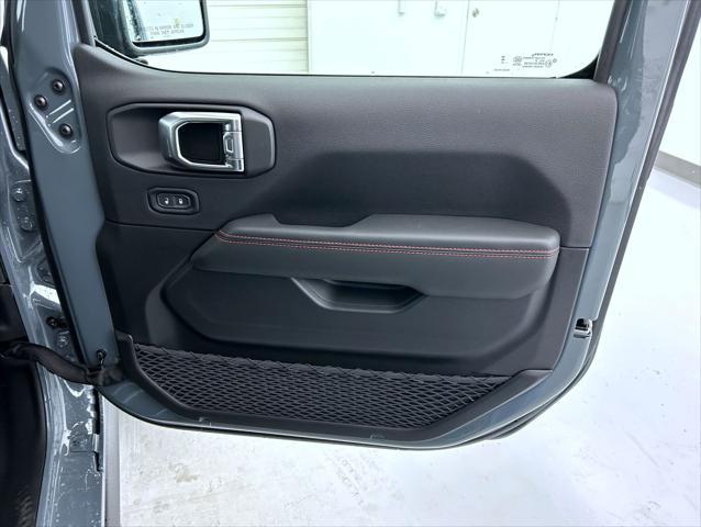 new 2025 Jeep Wrangler car, priced at $69,252