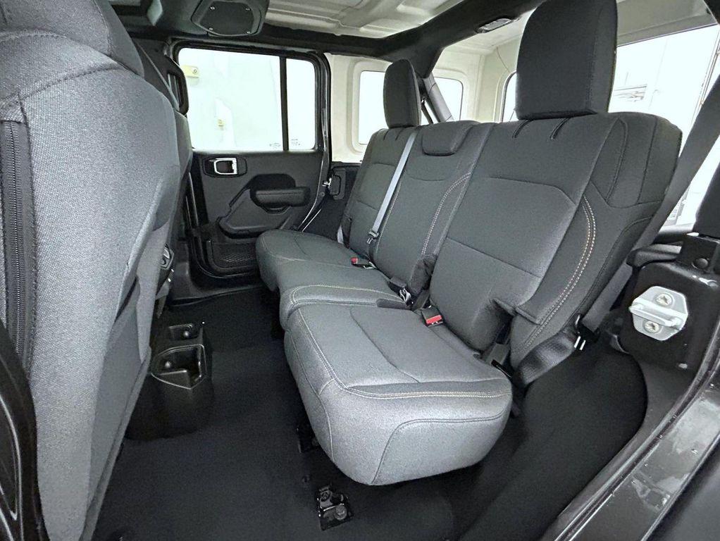 new 2025 Jeep Wrangler car, priced at $37,747