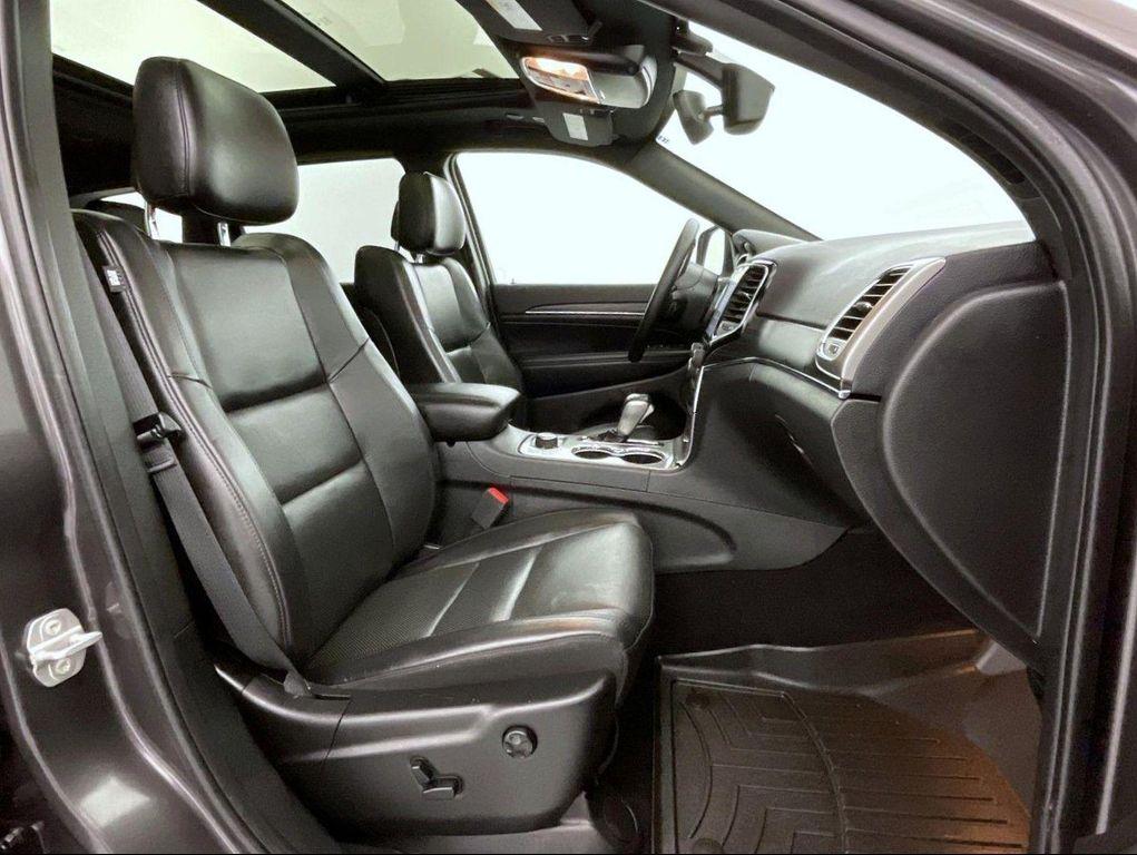 used 2020 Jeep Grand Cherokee car, priced at $25,278