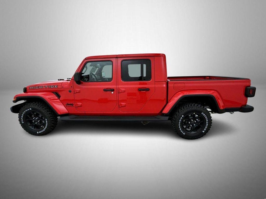 new 2025 Jeep Gladiator car, priced at $40,773