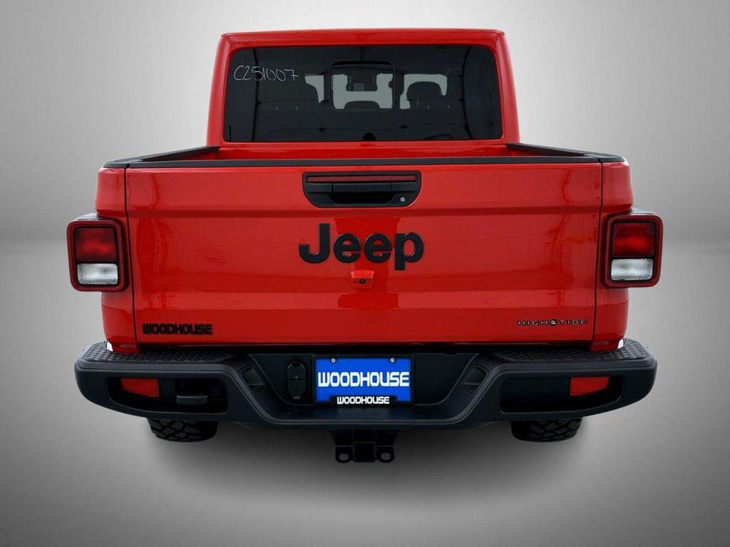 new 2025 Jeep Gladiator car, priced at $40,773