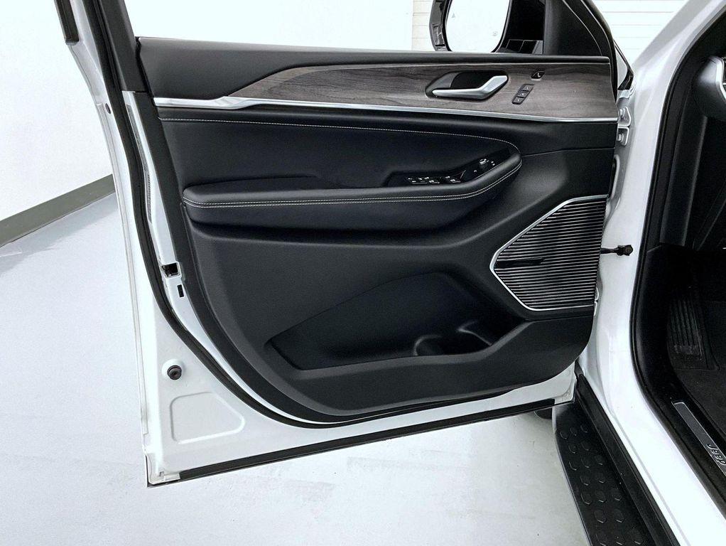 used 2022 Jeep Grand Cherokee L car, priced at $31,760