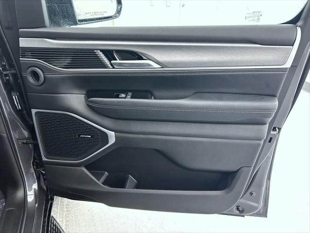 new 2025 Jeep Wagoneer car, priced at $70,364