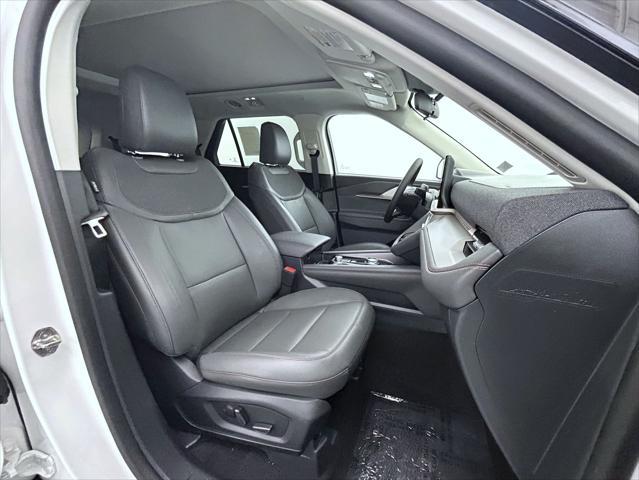 new 2025 Ford Explorer car