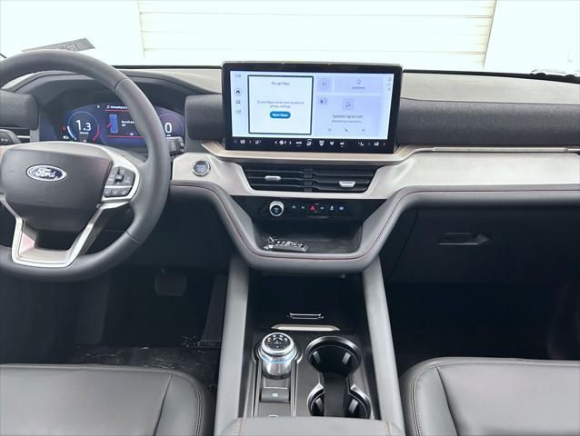 new 2025 Ford Explorer car
