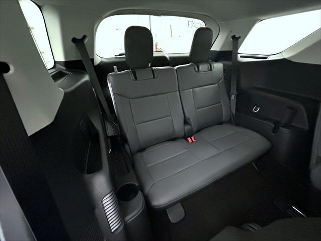 new 2025 Ford Explorer car