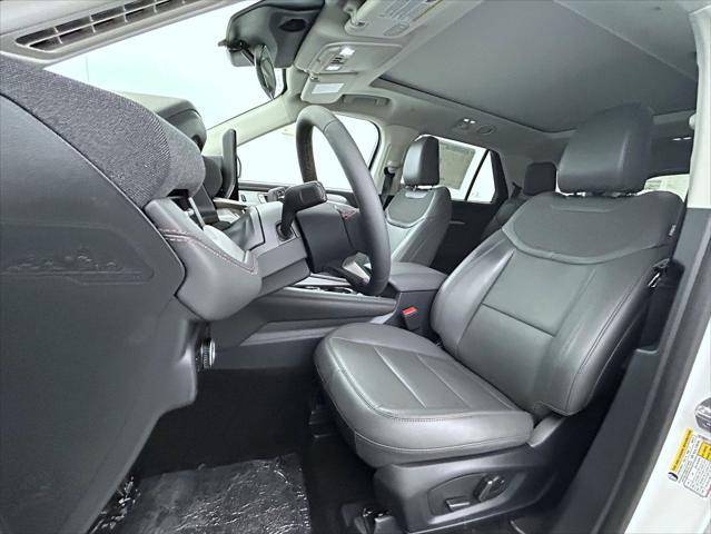 new 2025 Ford Explorer car