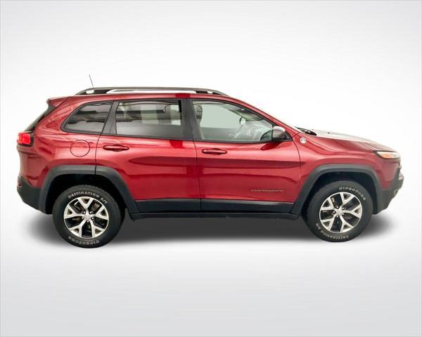 used 2016 Jeep Cherokee car, priced at $10,715