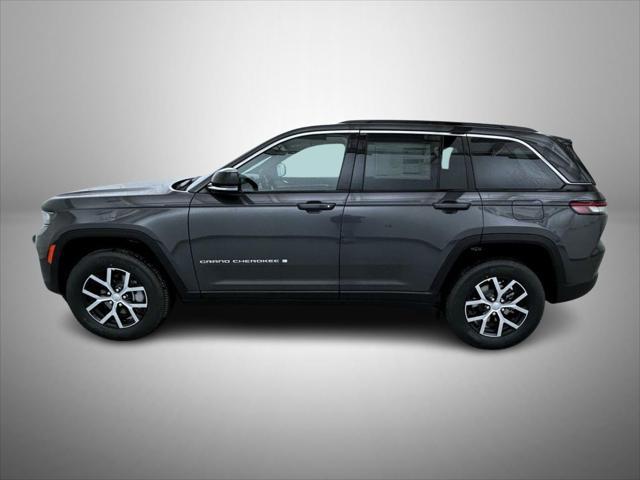 new 2025 Jeep Grand Cherokee car, priced at $41,980