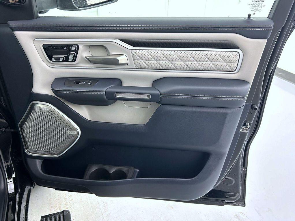 new 2025 Ram 1500 car, priced at $80,976
