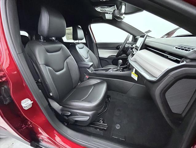 new 2025 Jeep Compass car, priced at $31,423