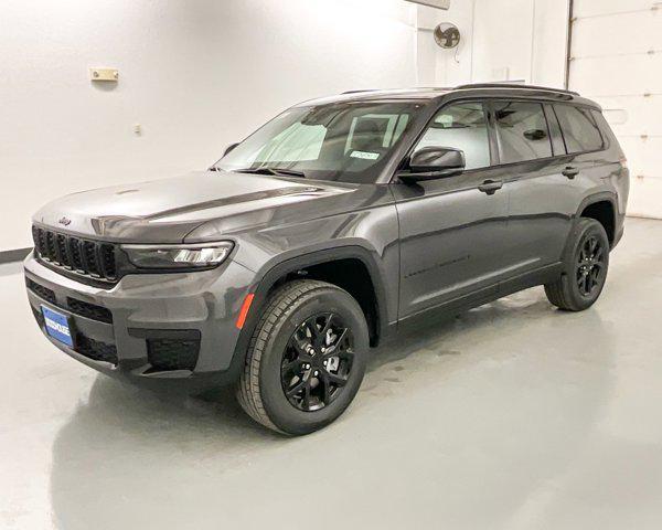 new 2024 Jeep Grand Cherokee L car, priced at $44,872