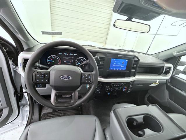 new 2025 Ford F-250 car