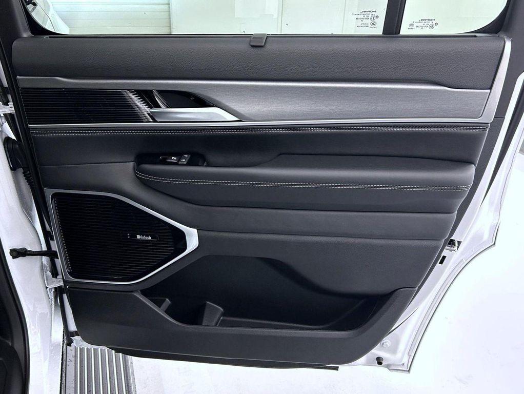 new 2025 Jeep Wagoneer car, priced at $74,547