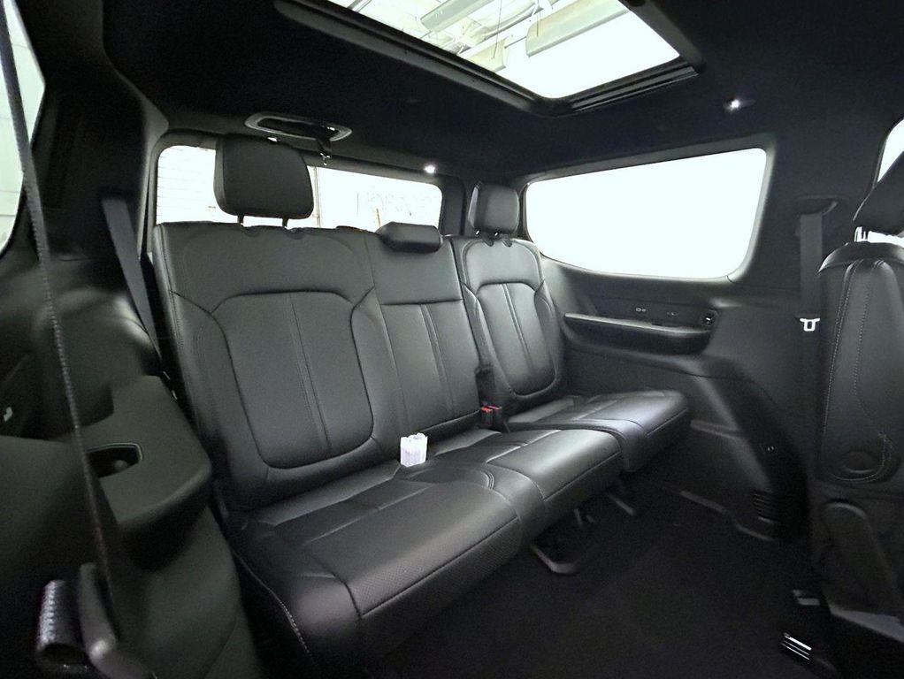 new 2025 Jeep Wagoneer car, priced at $74,547