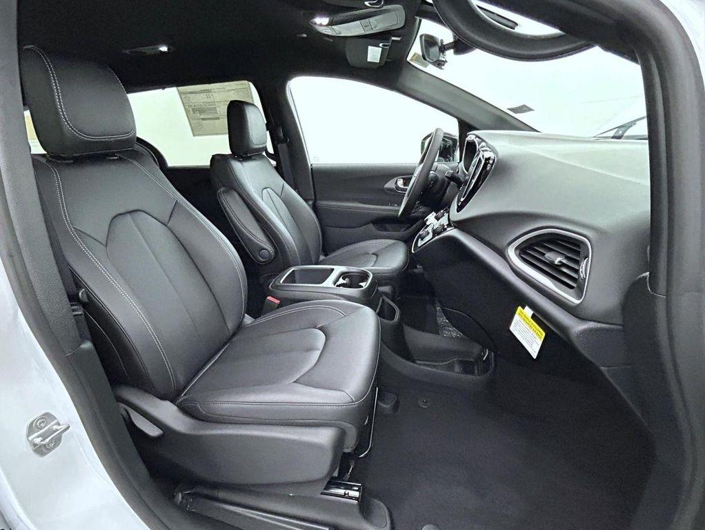 new 2026 Chrysler Voyager car, priced at $38,824