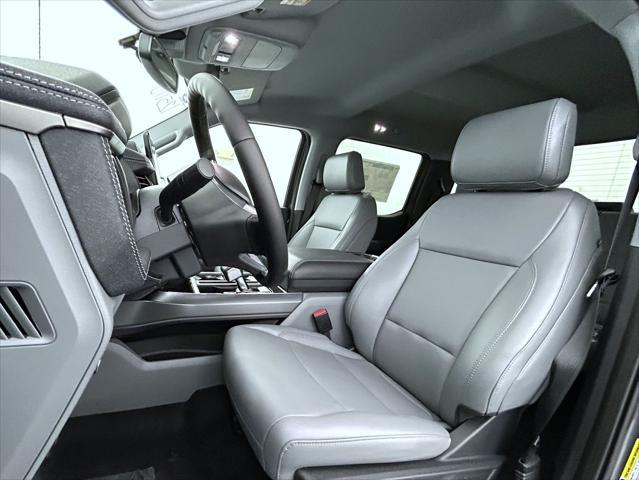 new 2025 Ford F-150 Lightning car