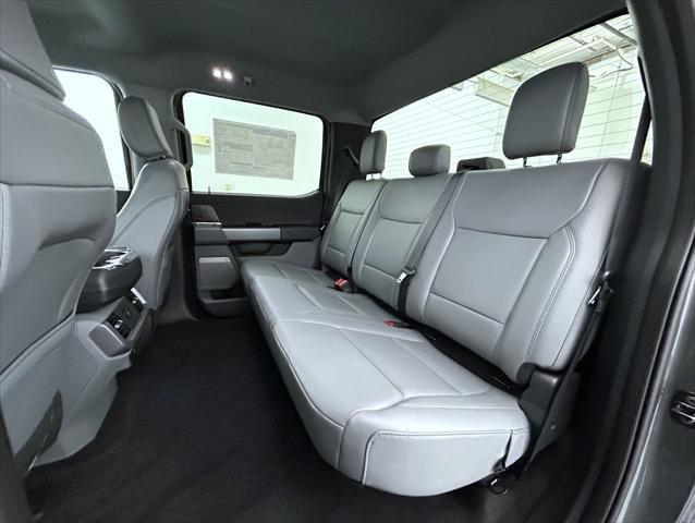 new 2025 Ford F-150 Lightning car