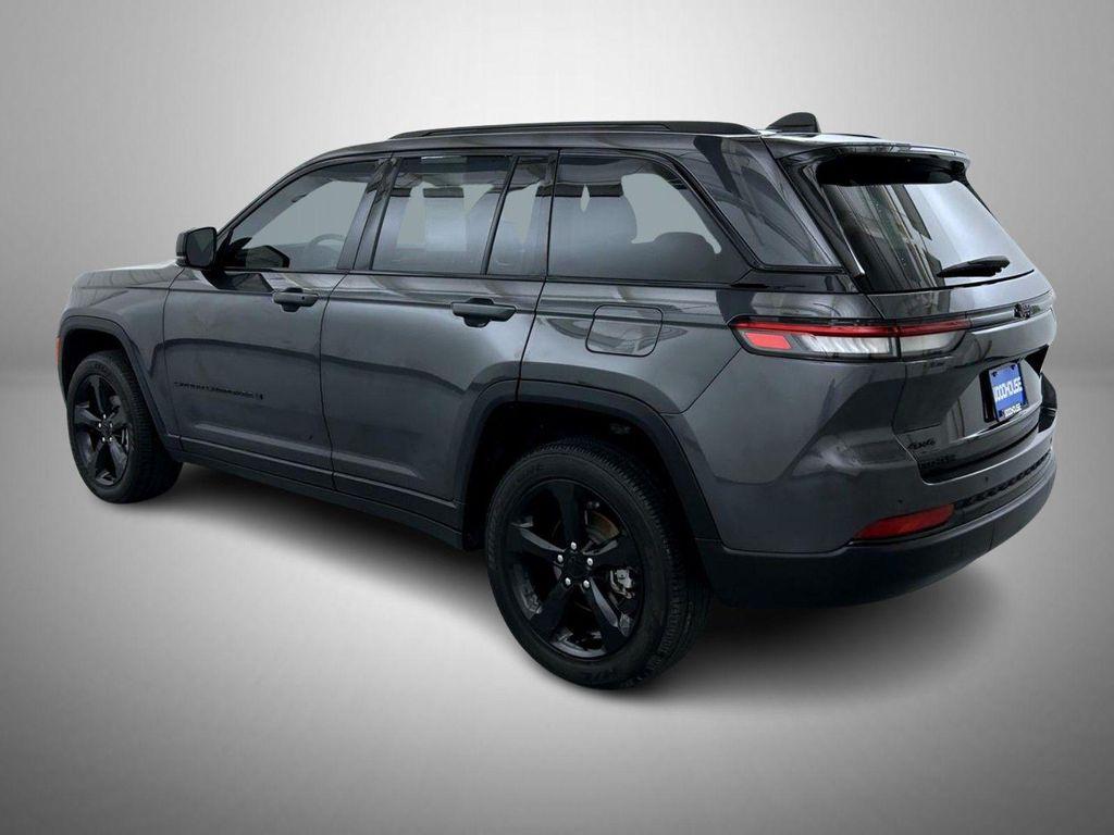 used 2023 Jeep Grand Cherokee car, priced at $34,986