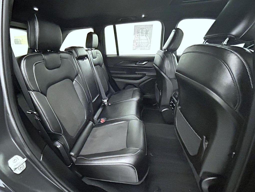 used 2023 Jeep Grand Cherokee car, priced at $34,986