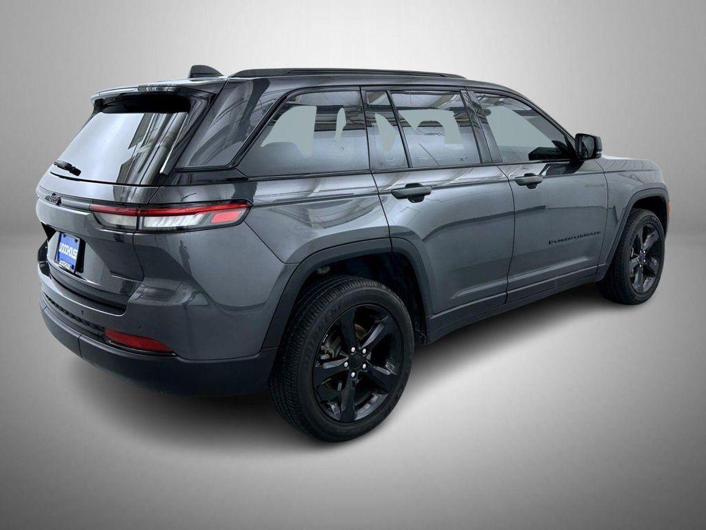 used 2023 Jeep Grand Cherokee car, priced at $34,986
