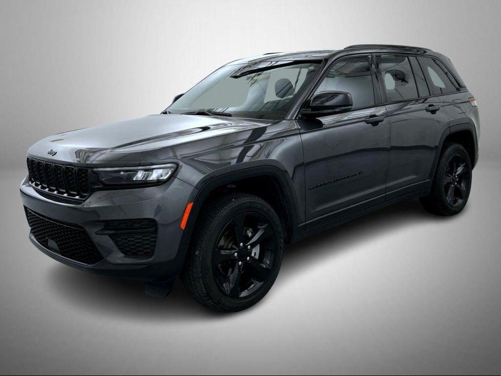 used 2023 Jeep Grand Cherokee car, priced at $34,986
